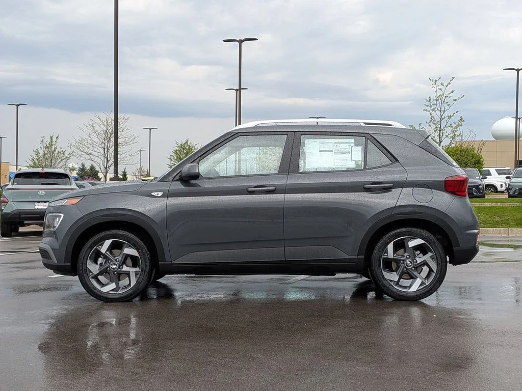 New 2026 Gray Hyundai SEL image 4