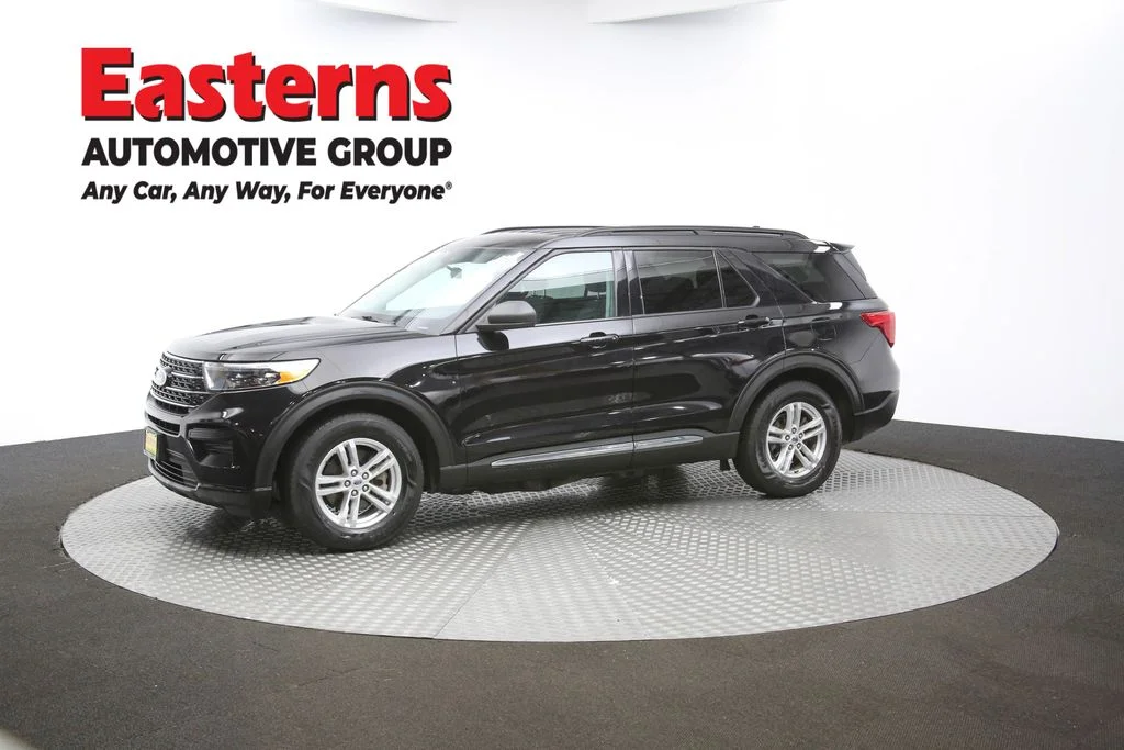 Used 2021 Black Ford XLT image 56
