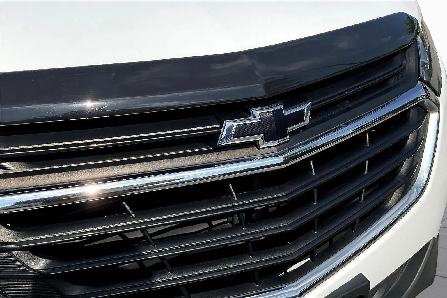 Used 2021 Summit White Chevrolet LS image 29