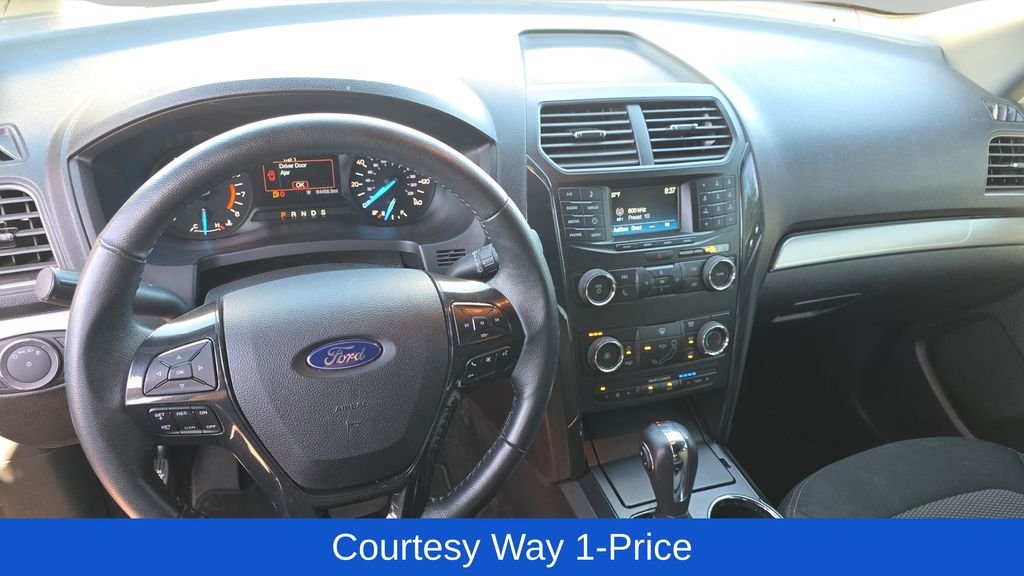 Used 2019 Red Ford XLT image 12