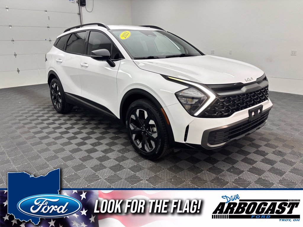 Used 2023 White Kia X-Line image 1