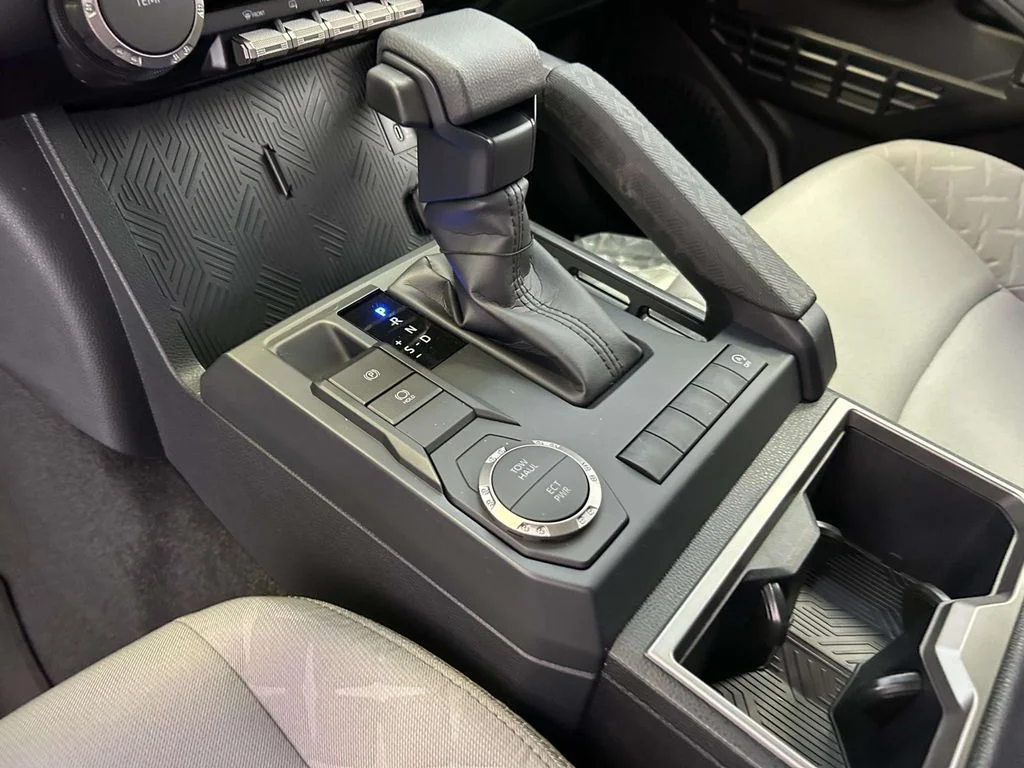 Used 2026 White Toyota SR5 image 20