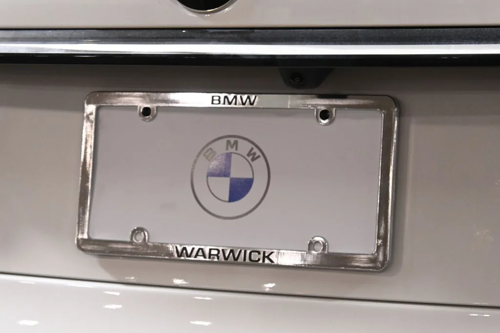 New 2027 White BMW xDrive40i image 14