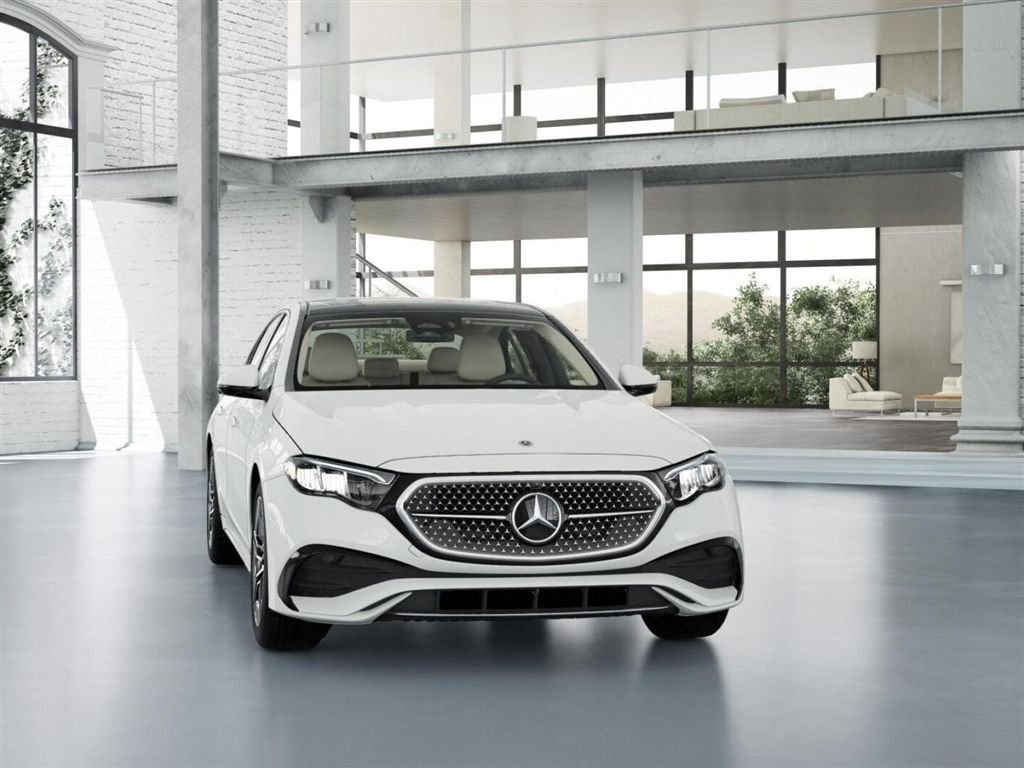 2026 Mercedes-Benz E-Class E450 - Photo 8
