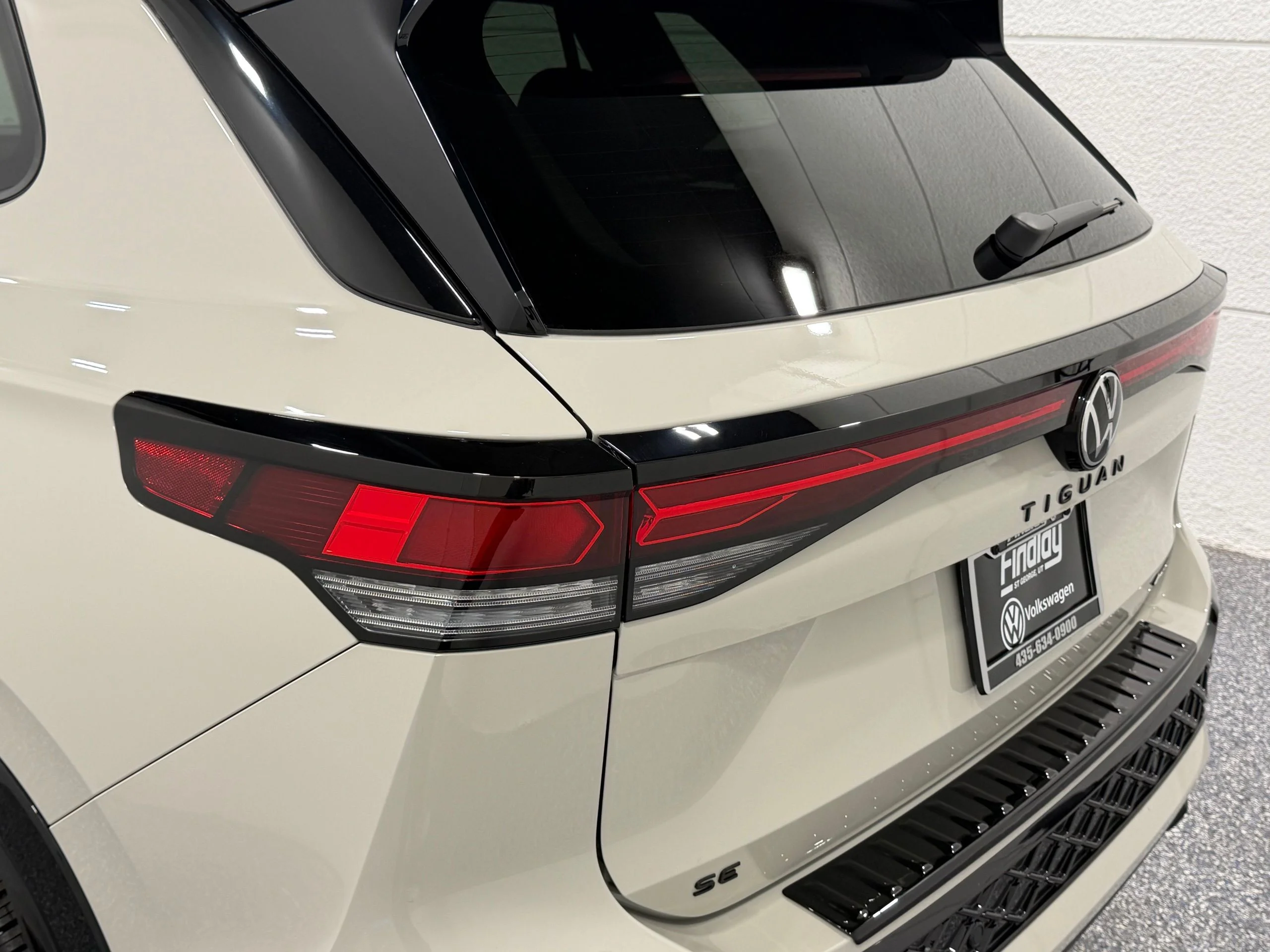New 2026 Beige Volkswagen SE R-Line Black image 16