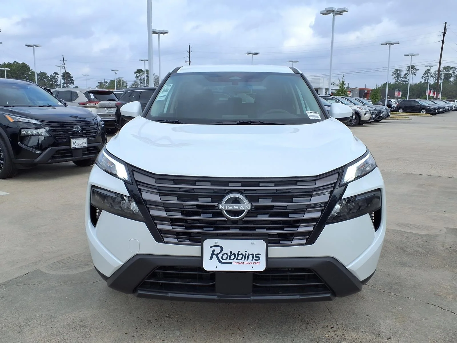 2026 Nissan Rogue SV White at Robbins Nissan