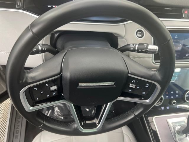 Used 2021 Silver Land Rover SE image 20