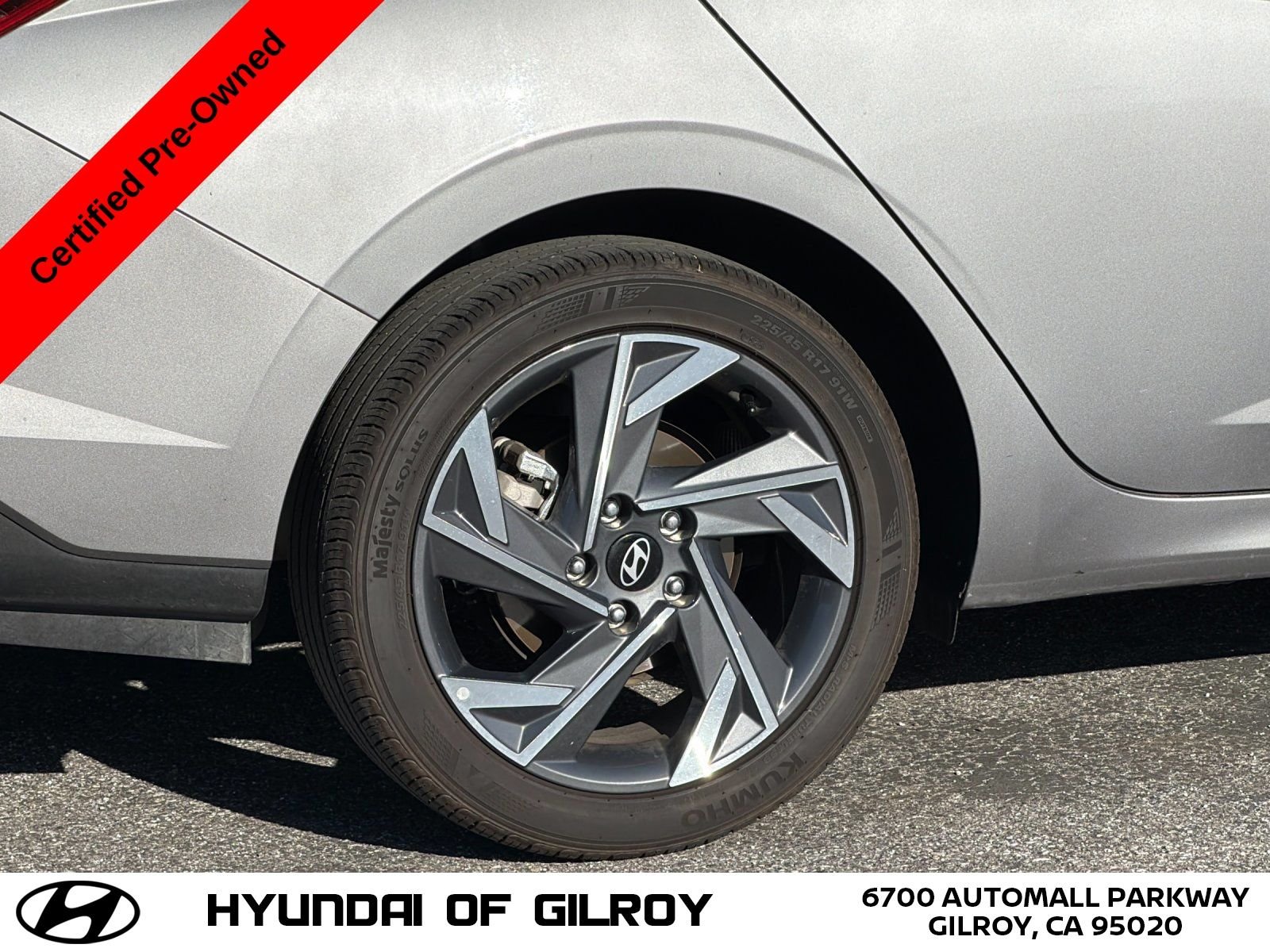Certified Used 2025 Silver Hyundai SEL Sport image 27