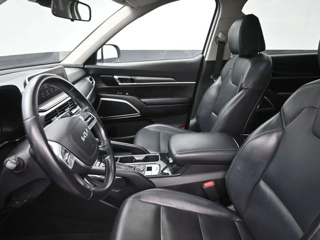 2022 Kia Telluride S - Photo 17