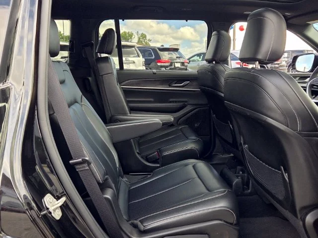 Used 2024 Black Jeep Limited image 17