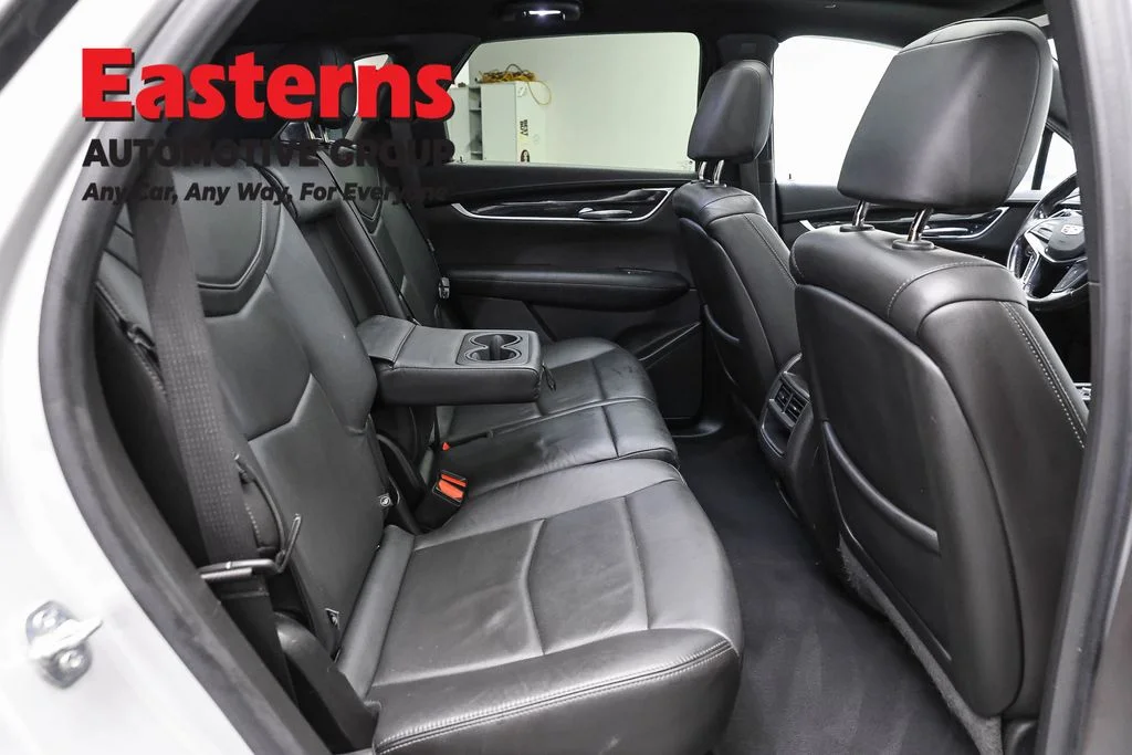 Used 2020 Silver Cadillac Premium Luxury image 25