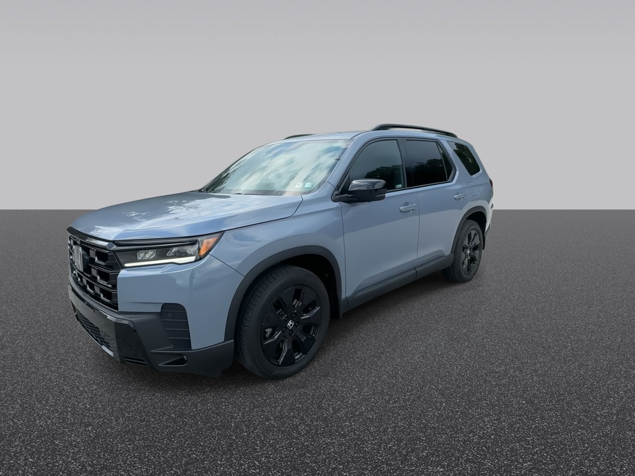 New 2026 Sonic Gray Pearl Honda Black Edition AWD image 4