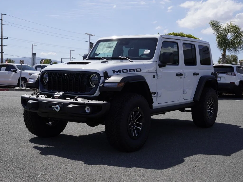 New 2026 Bright White Clear-Coat Exterior Paint Jeep Moab 392 image 7