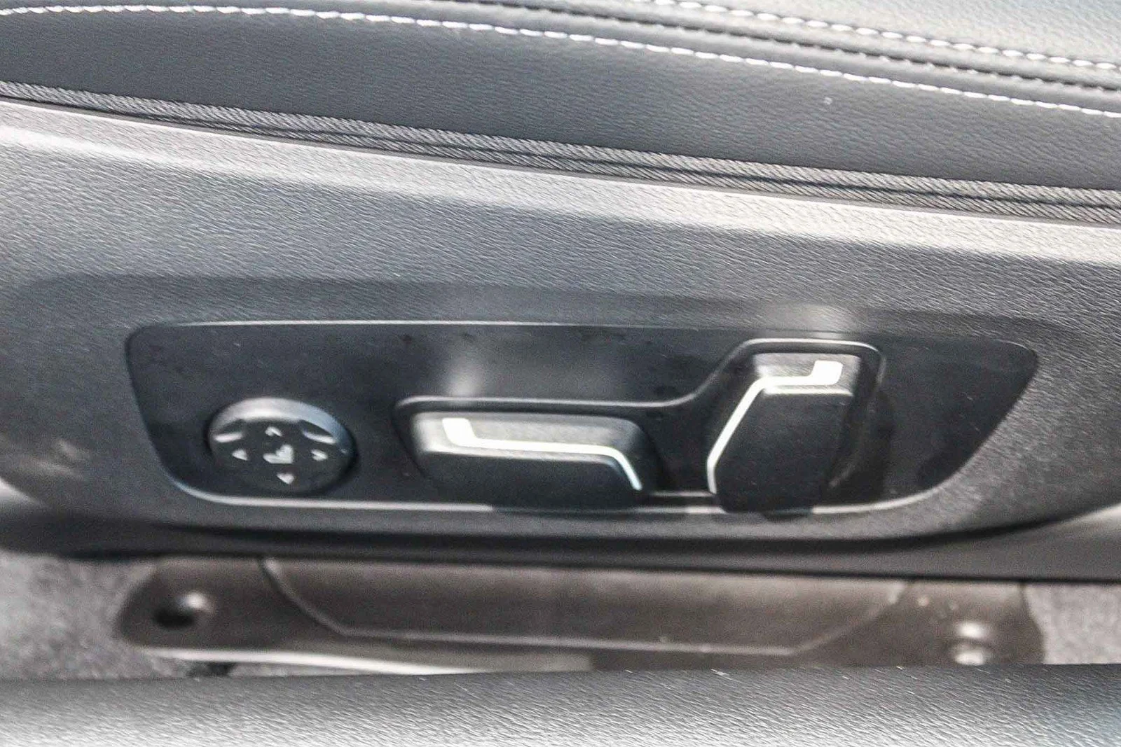2025 BMW 4 Series 430i - Photo 21