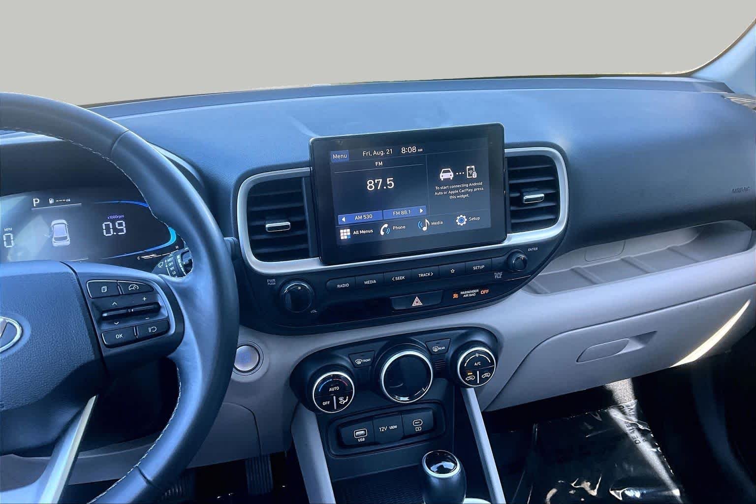 Pre-Owned 2024 Hyundai Venue SEL