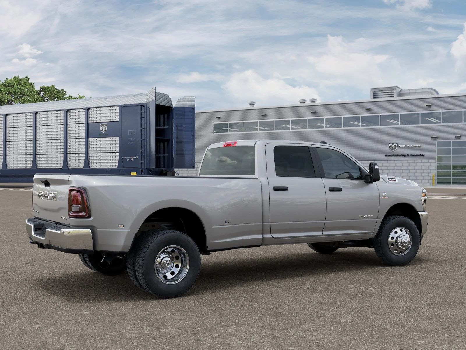 New 2026 Silver-Zynith Exterior Paint RAM Big Horn image 4