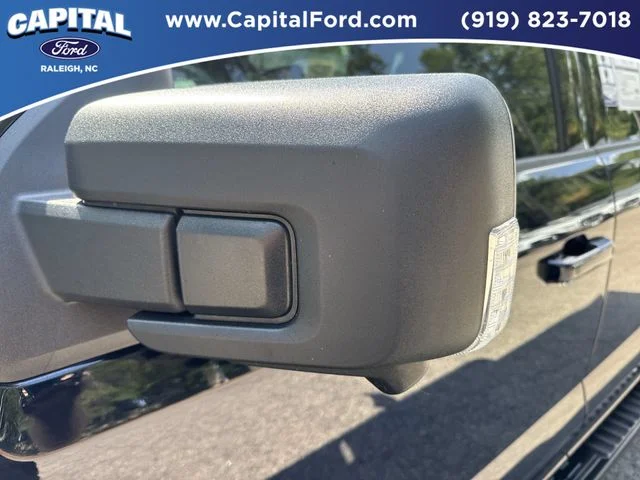 Used 2025 Blue Ford XLT image 12
