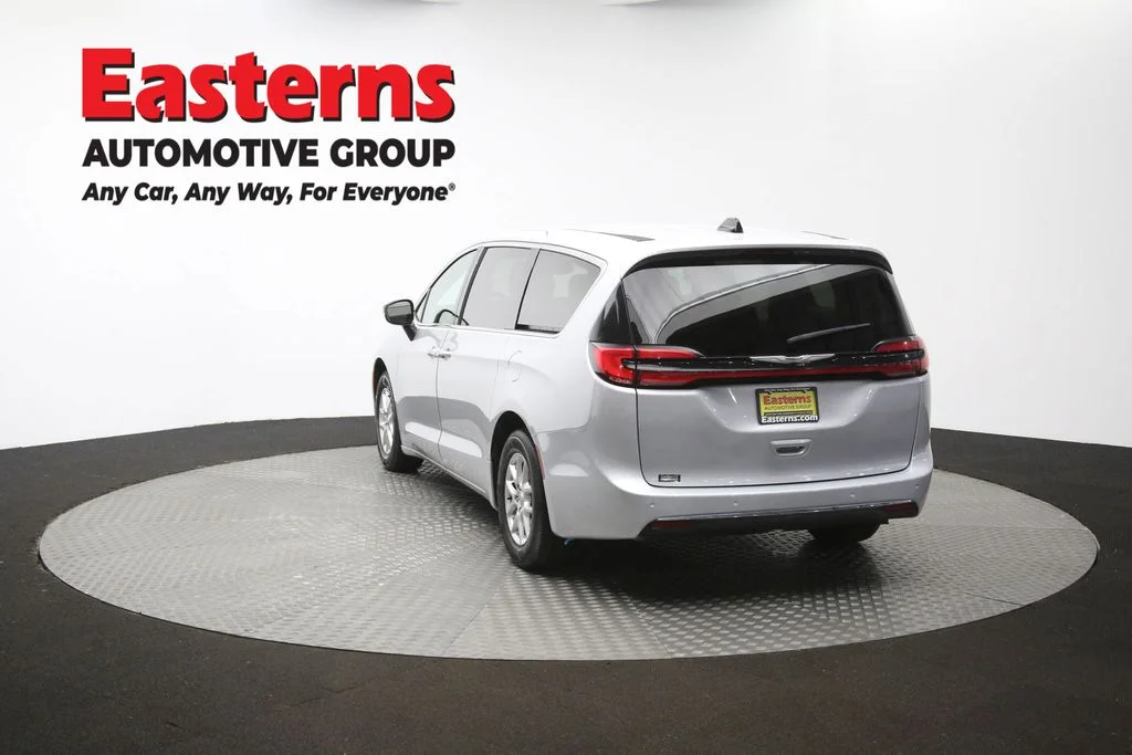Used 2024 Silver Chrysler Touring L image 65