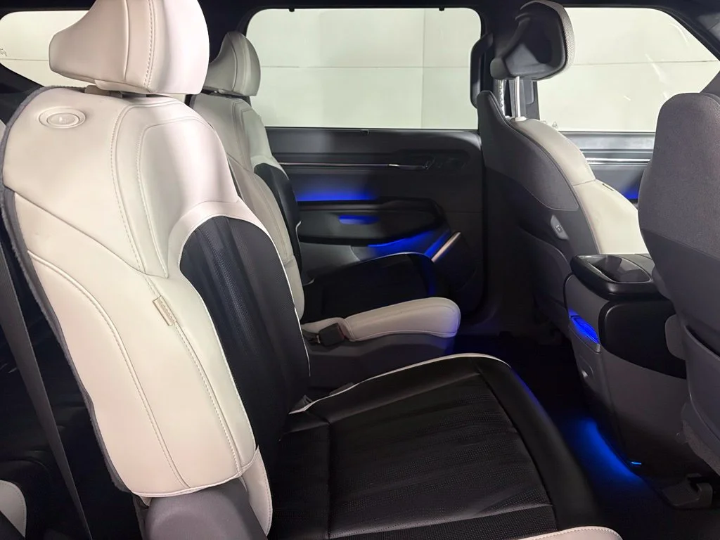 Used 2024 Blue Kia GT-Line image 17
