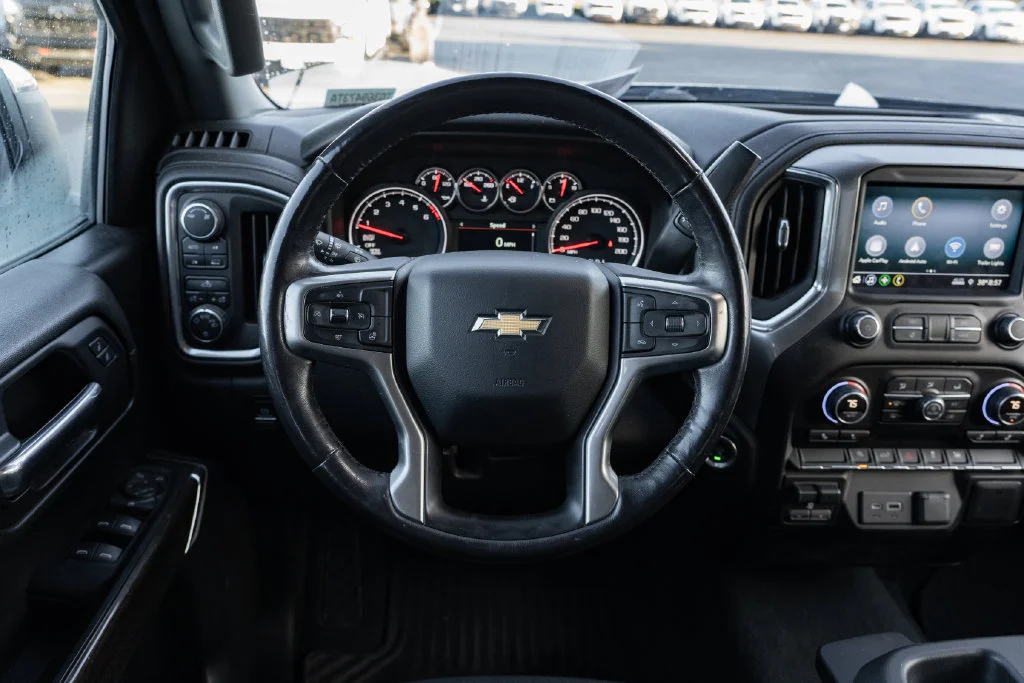 Used 2019 Blue Chevrolet LT image 14