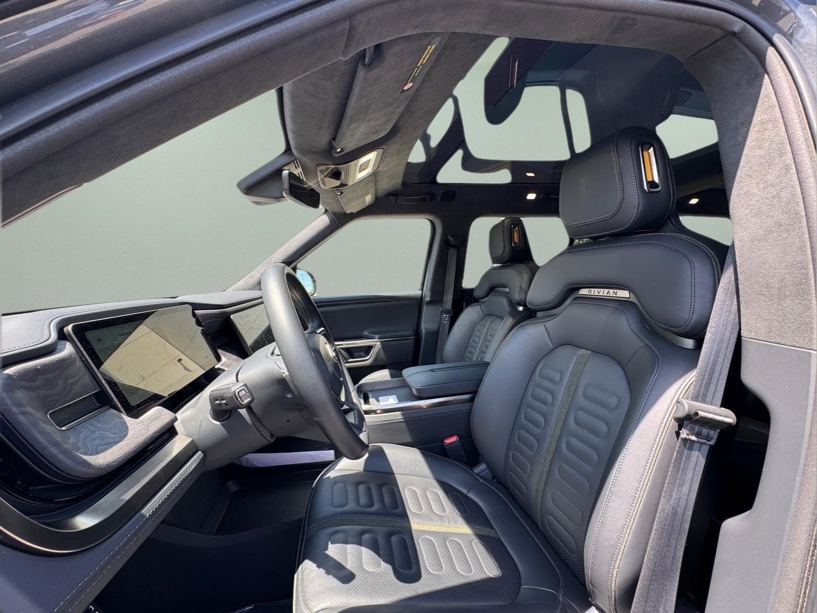 Used 2022 El Cap Granite Rivian Launch Edition image 20