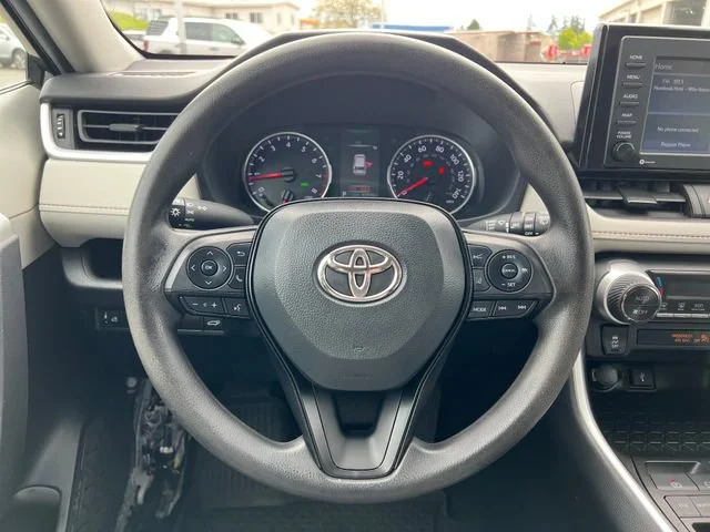 Used 2022 Magnetic Gray Metallic Toyota XLE image 18