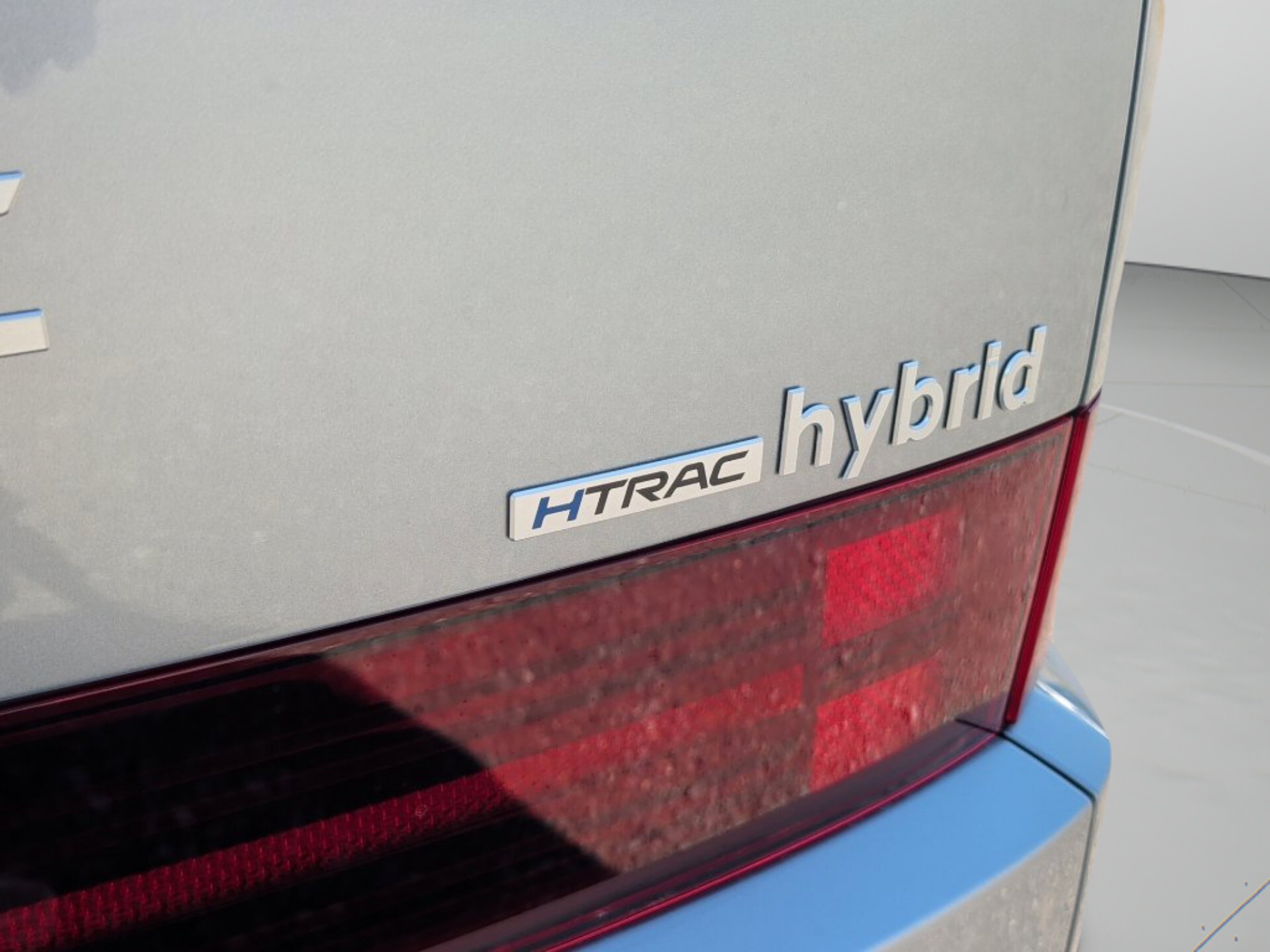 New 2027 Shimmering Silver Hyundai Limited 6P image 47