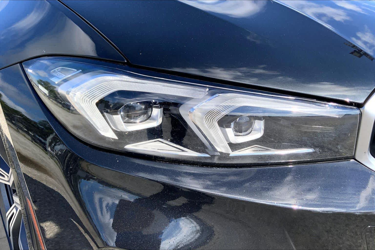 Used 2024 Black Sapphire Metallic BMW 330i image 27