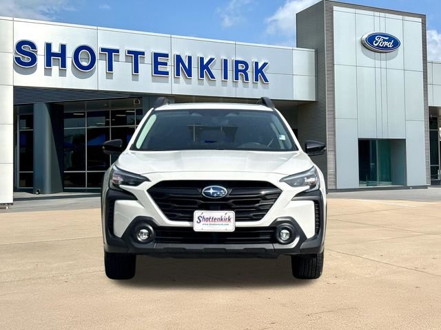 Used 2024 White Subaru Onyx Edition XT image 2