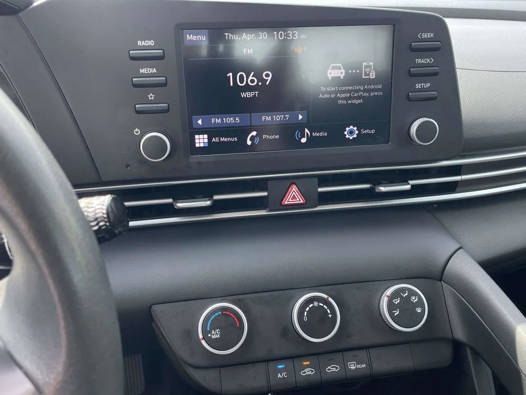 Certified Used 2024 Silver Hyundai SE image 15