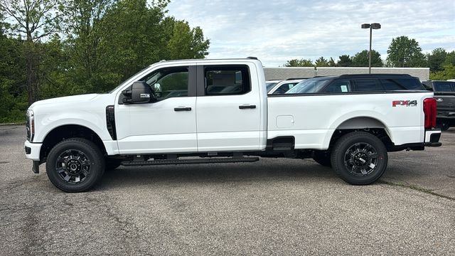 New 2026 Oxford White Ford XL image 4