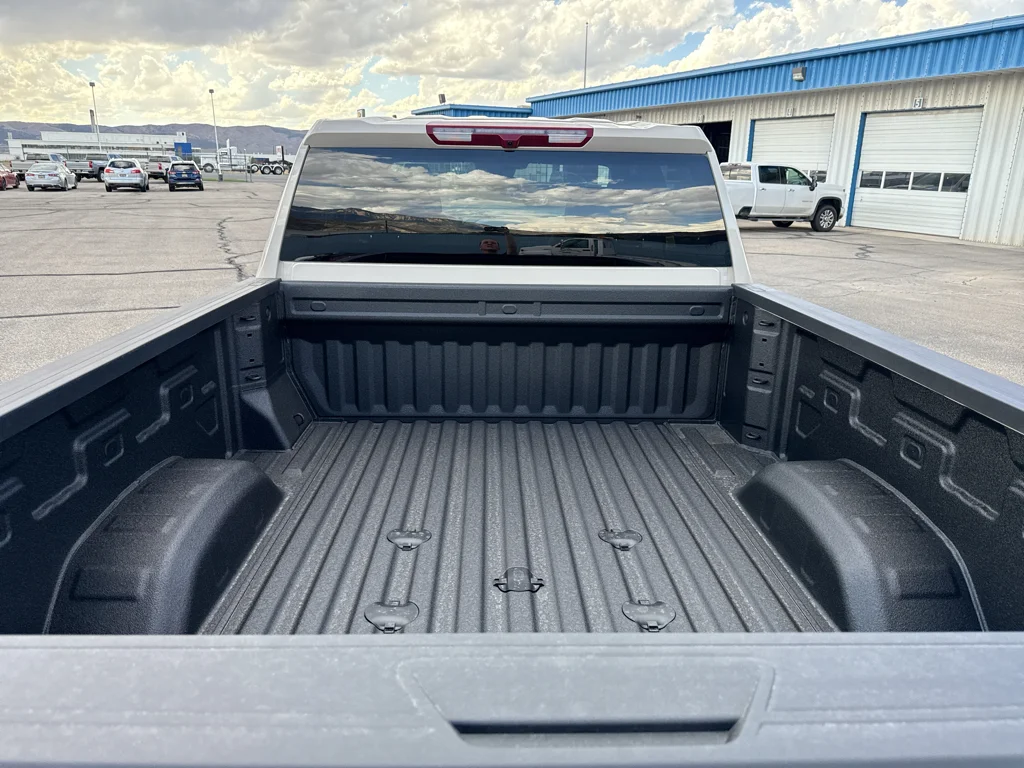 New 2026 White Sands Chevrolet Custom image 5