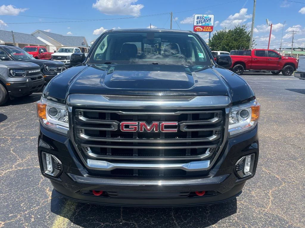 Used 2021 Onyx Black GMC 4WD AT4 w/Cloth image 2