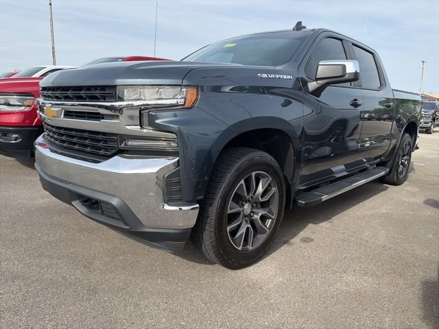 Used 2019 Gray Chevrolet LT image 1