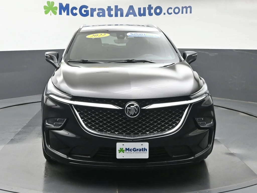 Used 2022 Black Buick Avenir image 6
