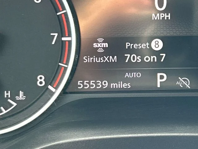 Used 2025  Nissan SV image 39