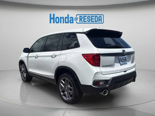 Used 2023 PLATINUM WHITE PEARL Honda EX-L image 7