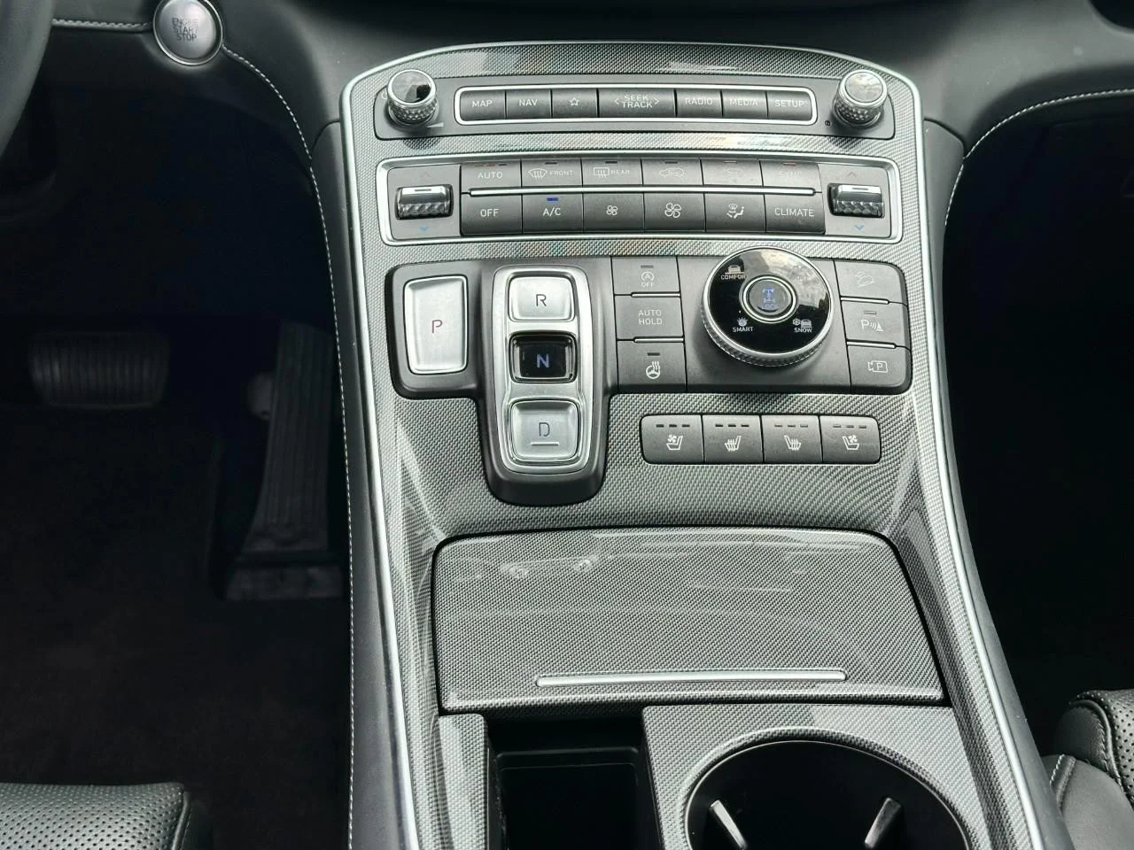 Used 2022 Shimmering Silver Hyundai Limited image 16