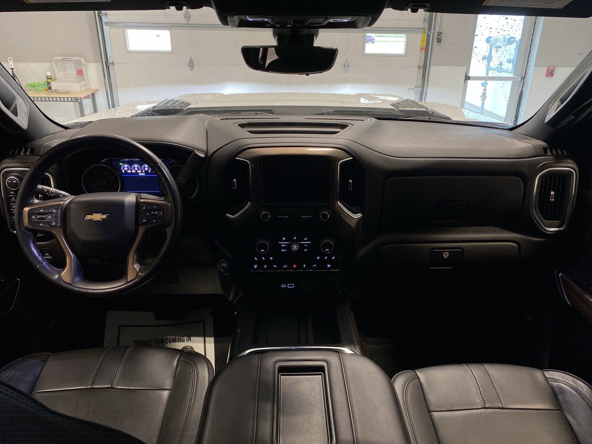 Used 2022 Iridescent Pearl Tricoat Chevrolet High Country image 19
