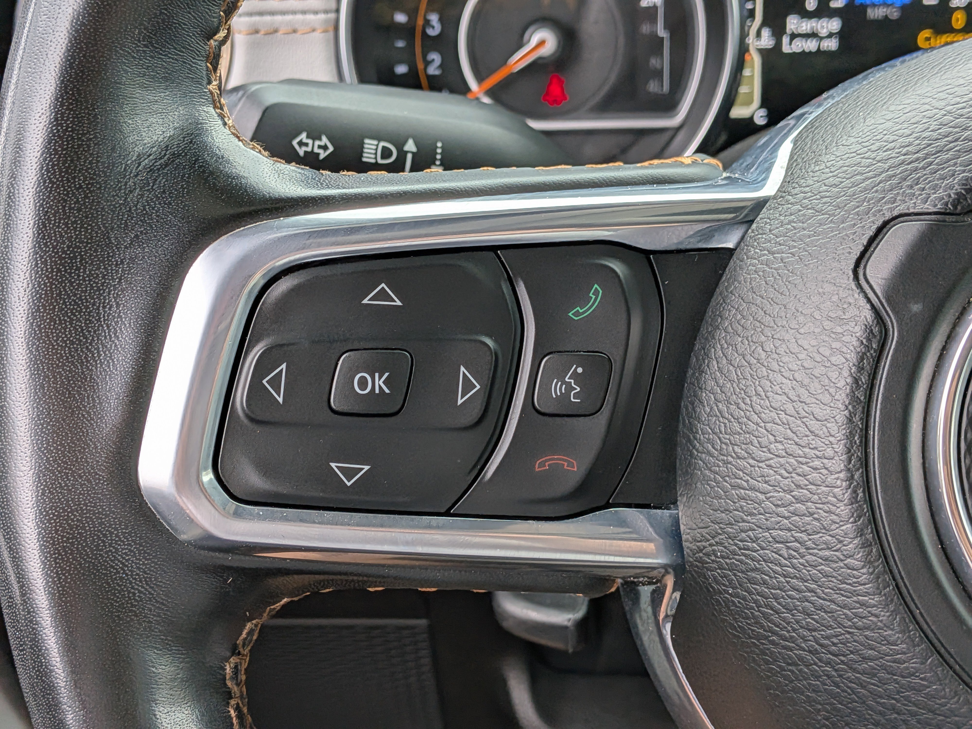 Used 2023 Bright White Clearcoat Jeep High Altitude image 25