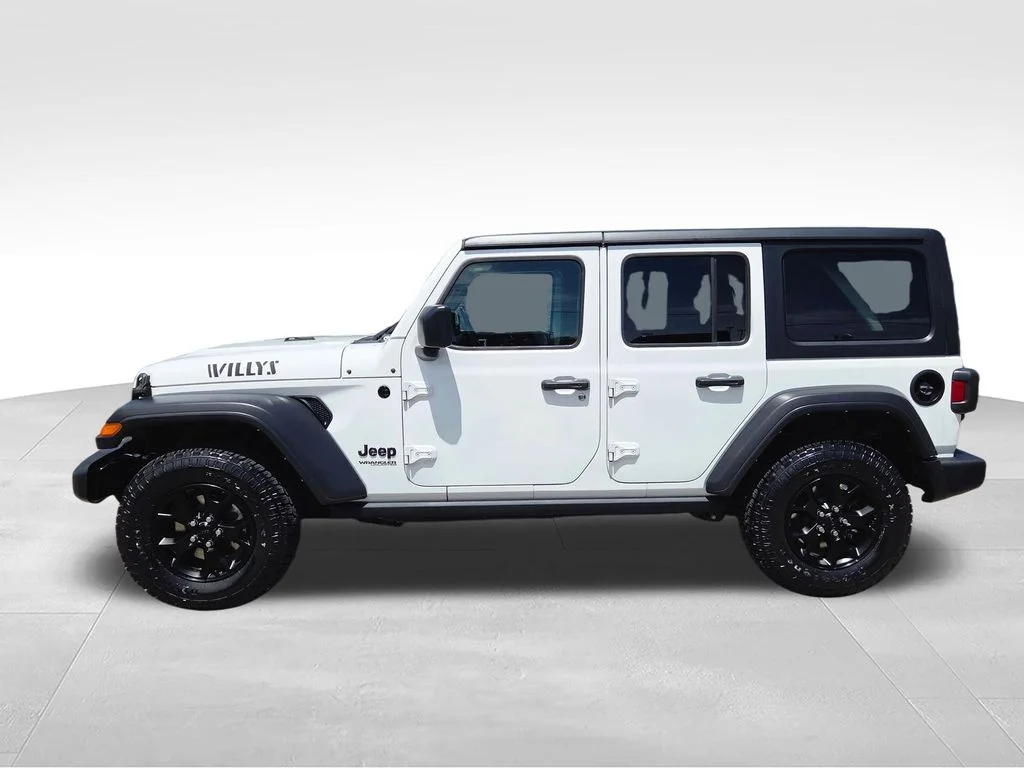 Used 2022 White Jeep Unlimited Willys image 4