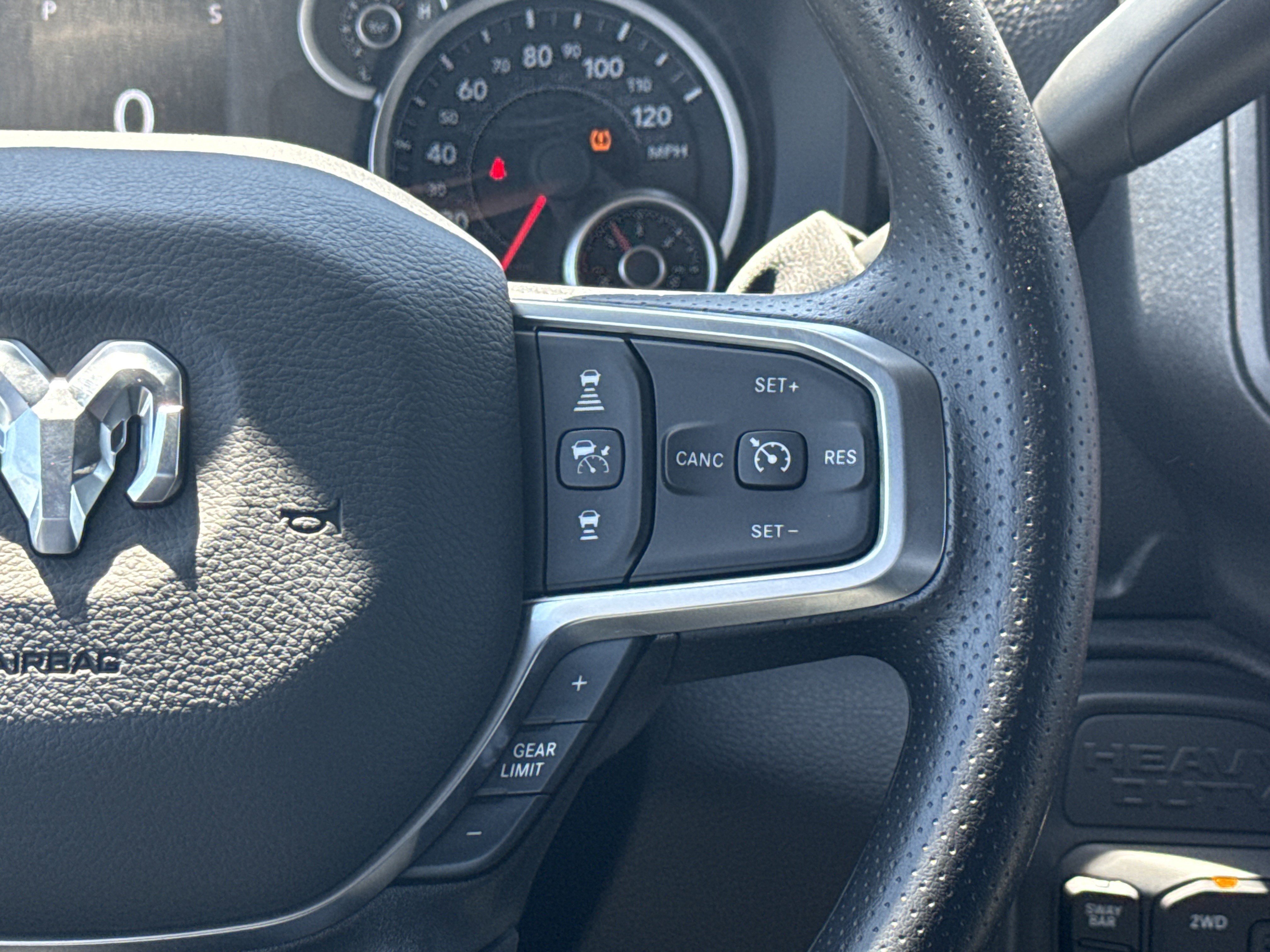 2026 RAM 2500 Tradesman - Photo 25