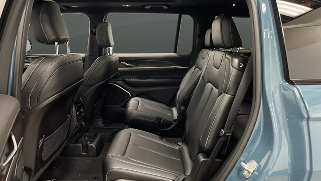 New 2026 Steel Blue Exterior Paint Jeep Limited image 22