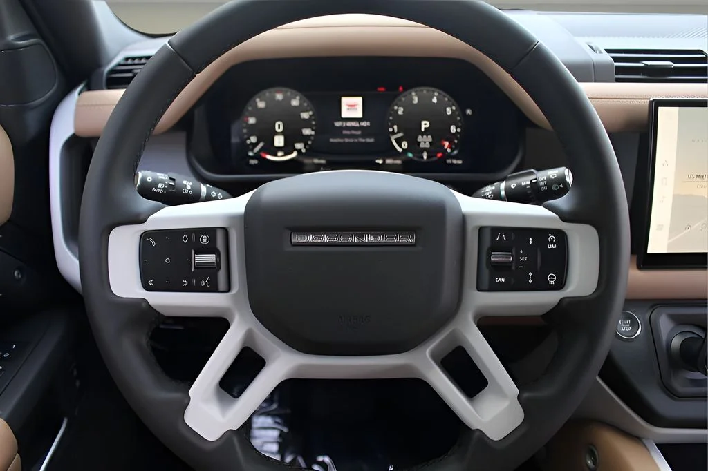 Certified Used 2025 Gray Land Rover S image 18