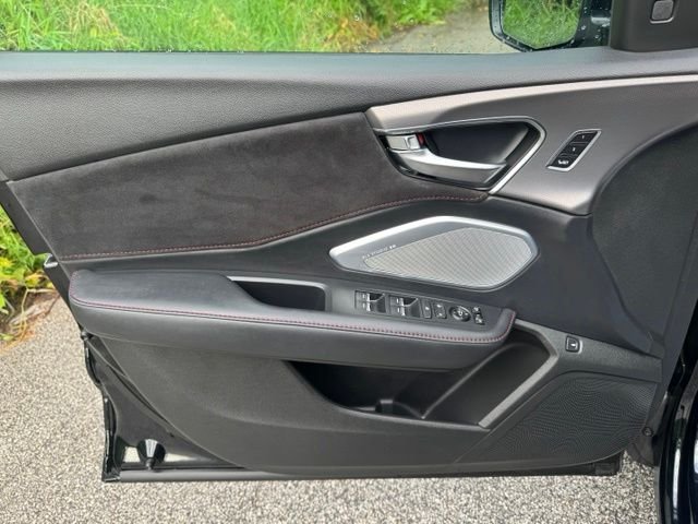 Used 2024 Majestic Black Pearl Acura A-Spec Advance Package image 8