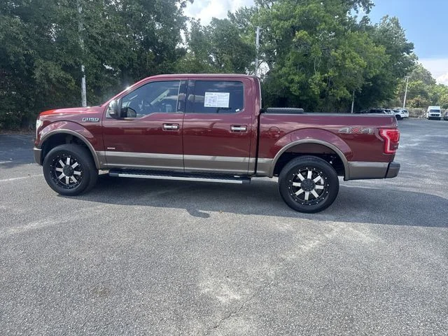 Used 2017  Ford Lariat image 8