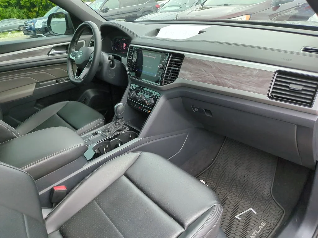 Certified Used 2023 Gray Volkswagen 2.0T SE w/Technology image 6