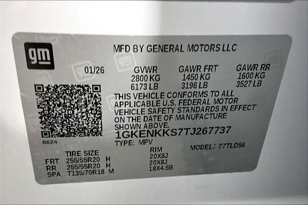 New 2026 Summit White GMC Elevation image 9