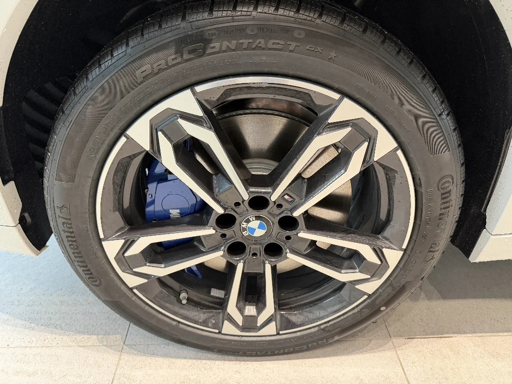 New 2026 Alpine White BMW xDrive28i image 8