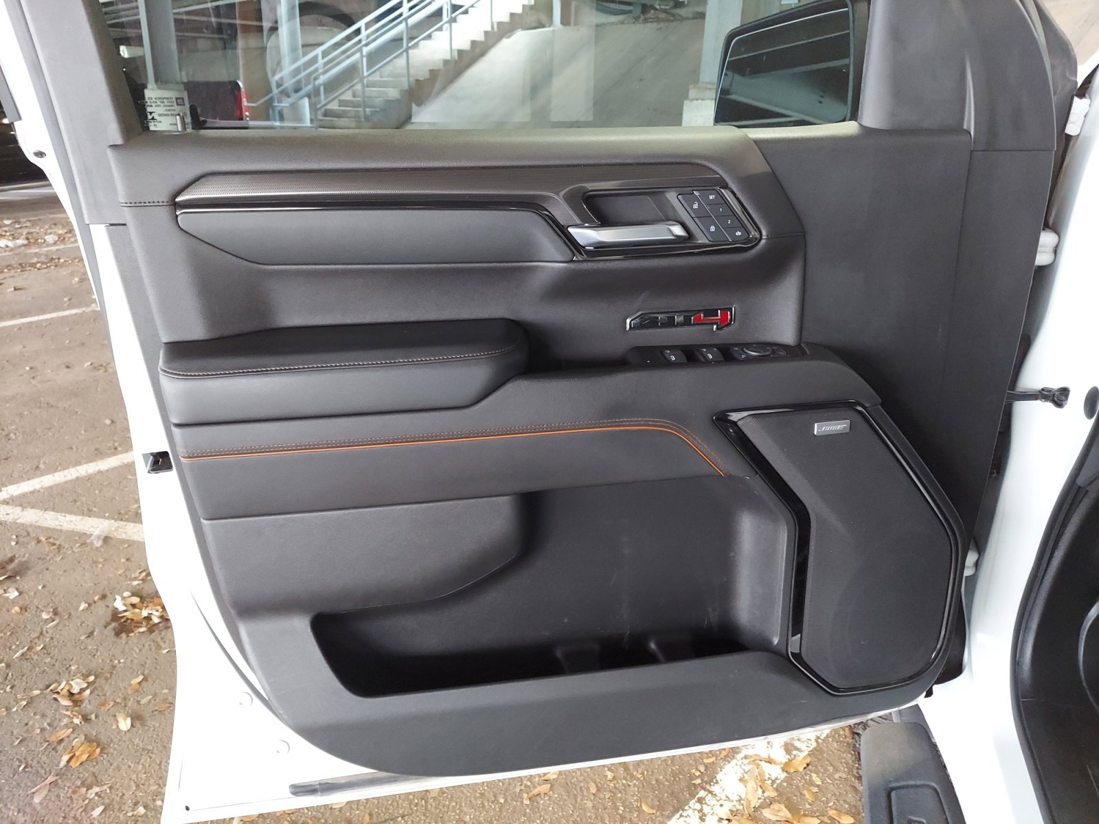 Used 2022 Summit White GMC AT4 image 28